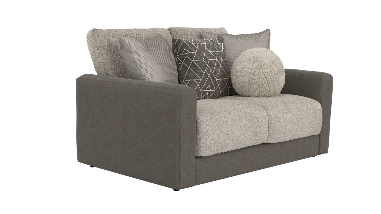 Reddington Loveseat