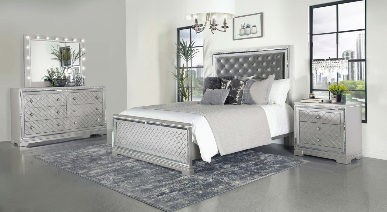 Eleanor Upholstered Tufted Bedroom Set Metallic