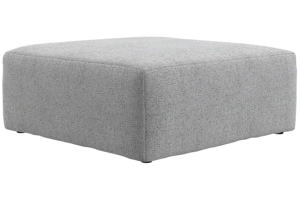 Arlo Cocktail Ottoman