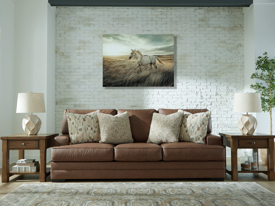VillaCourt Sofa
