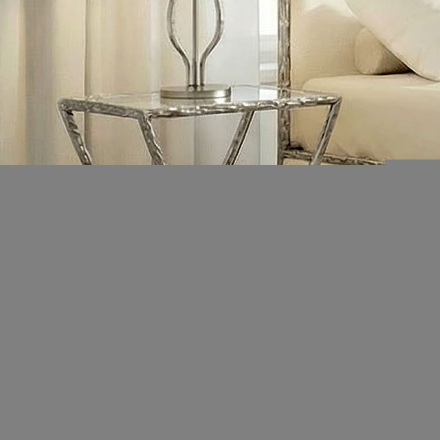 Vilna Side Table